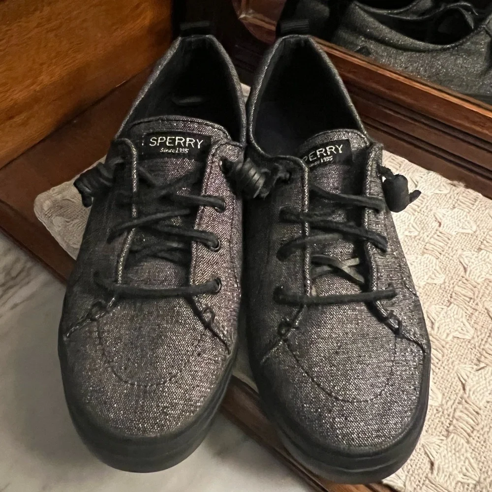 SPERRY Classic Crest Vibe Metallic Slip On Casual Sneakers Black Metallic Sz 7.5